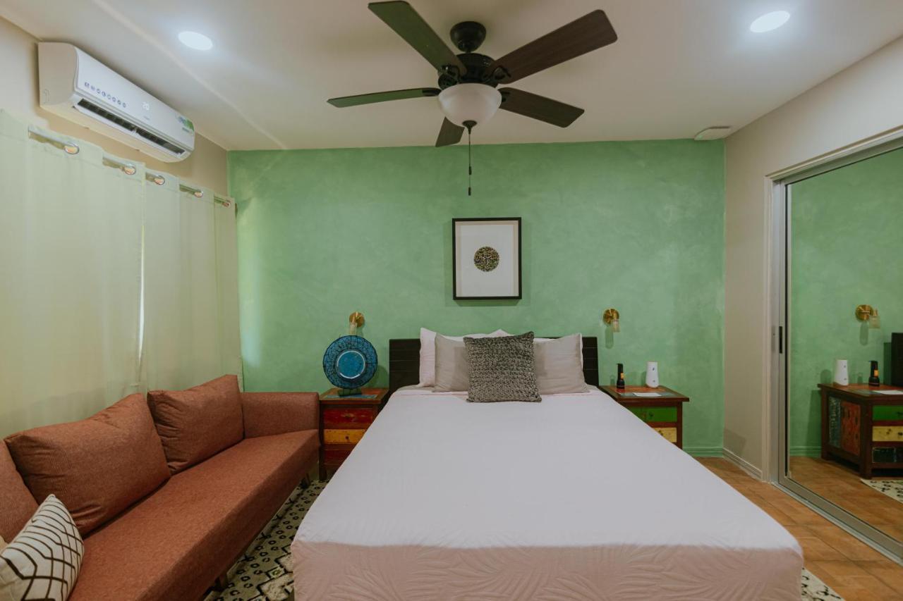 Oasis Diverse Adult Retreat Кепос Экстерьер фото