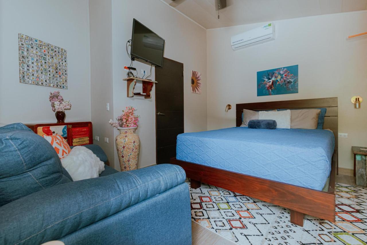 Oasis Diverse Adult Retreat Кепос Экстерьер фото