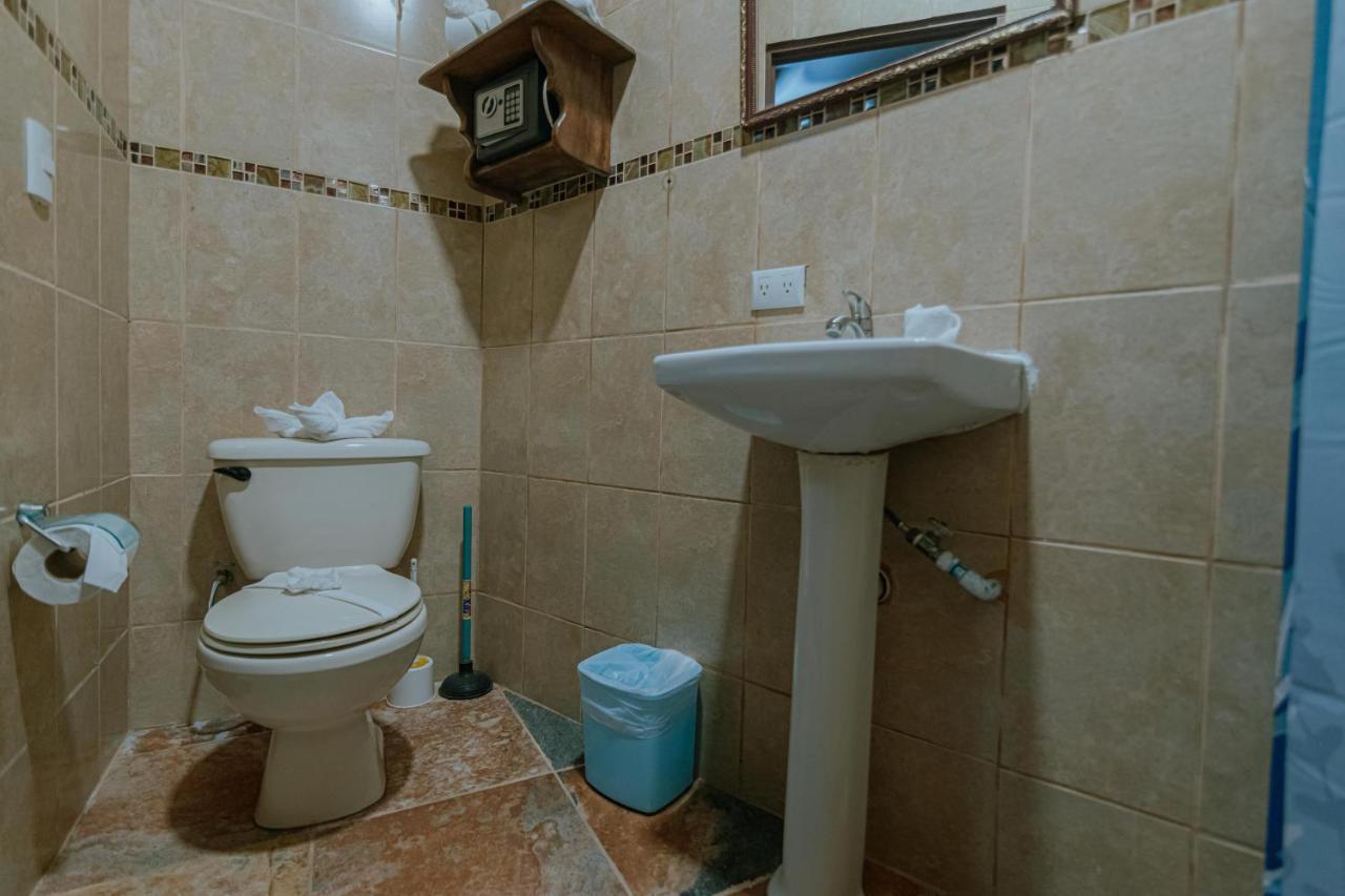 Oasis Diverse Adult Retreat Кепос Экстерьер фото