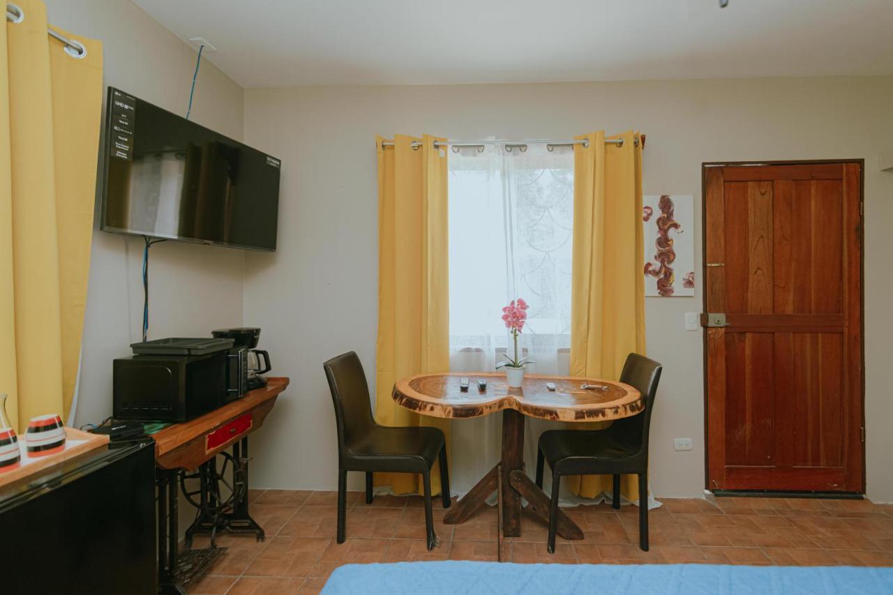 Oasis Diverse Adult Retreat Кепос Экстерьер фото