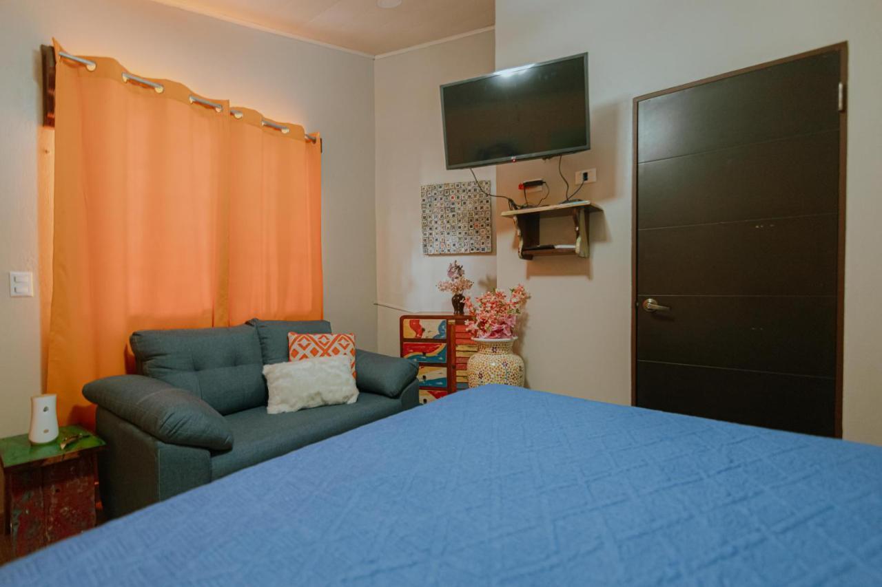 Oasis Diverse Adult Retreat Кепос Экстерьер фото
